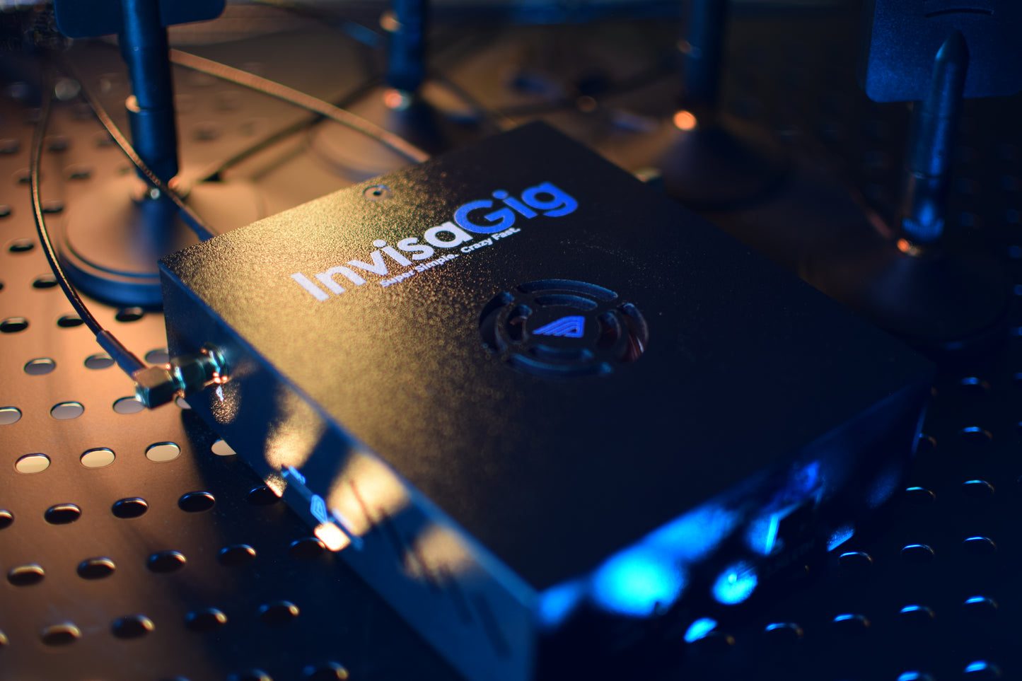 The InvisaGig | 5G Wireless High Speed Modem | Super Simple, Crazy Fast | HW v1.2